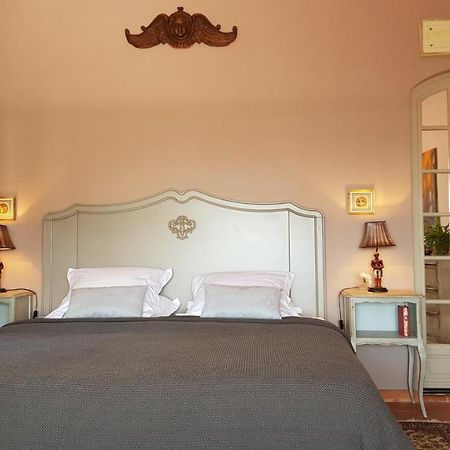 Pierres Blanches Bed & Breakfast Cotignac Exterior foto