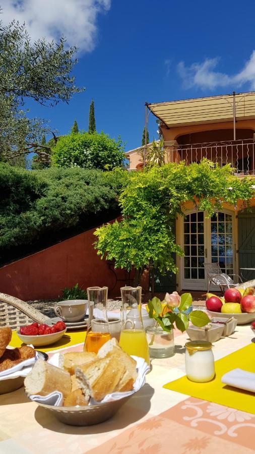 Pierres Blanches Bed & Breakfast Cotignac Exterior foto