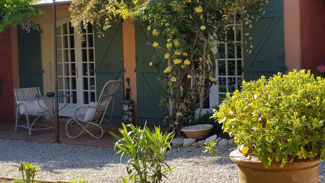 Pierres Blanches Bed & Breakfast Cotignac Exterior foto